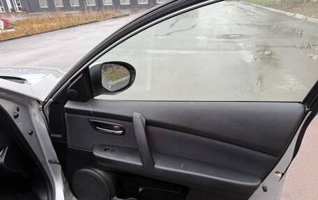 Mazda 6, 2011 год, 1 100 000 рублей, 32 фотография