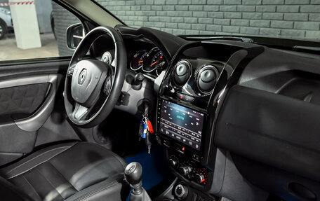 Renault Duster I рестайлинг, 2017 год, 1 300 000 рублей, 15 фотография