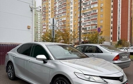 Toyota Camry, 2022 год, 4 300 000 рублей, 3 фотография