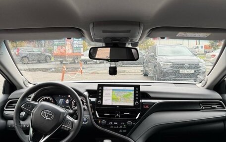 Toyota Camry, 2022 год, 4 300 000 рублей, 6 фотография