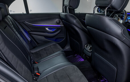 Mercedes-Benz E-Класс, 2020 год, 4 794 000 рублей, 10 фотография