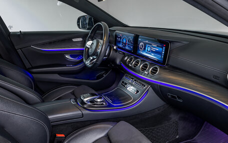 Mercedes-Benz E-Класс, 2020 год, 4 794 000 рублей, 8 фотография