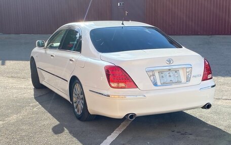 Toyota Crown Majesta, 2004 год, 880 000 рублей, 6 фотография