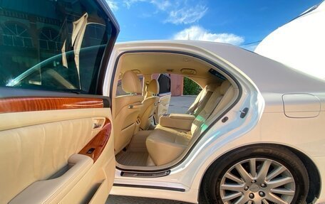 Toyota Crown Majesta, 2004 год, 880 000 рублей, 19 фотография