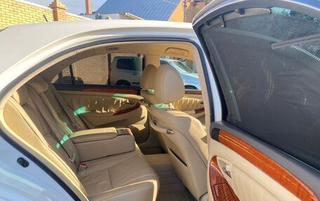 Toyota Crown Majesta, 2004 год, 880 000 рублей, 15 фотография