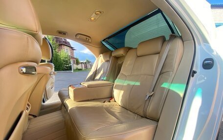 Toyota Crown Majesta, 2004 год, 880 000 рублей, 21 фотография