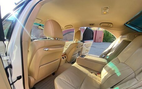 Toyota Crown Majesta, 2004 год, 880 000 рублей, 20 фотография