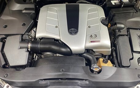 Toyota Crown Majesta, 2004 год, 880 000 рублей, 29 фотография