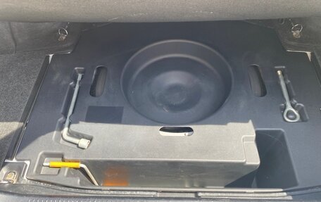 Toyota Crown Majesta, 2004 год, 880 000 рублей, 25 фотография