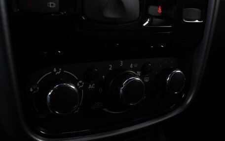 Renault Duster I рестайлинг, 2014 год, 1 170 000 рублей, 13 фотография