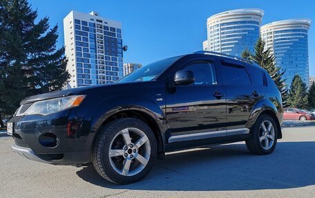 Mitsubishi Outlander III рестайлинг 3, 2008 год, 1 255 000 рублей, 1 фотография