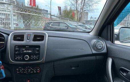 Renault Logan II, 2019 год, 1 199 000 рублей, 22 фотография