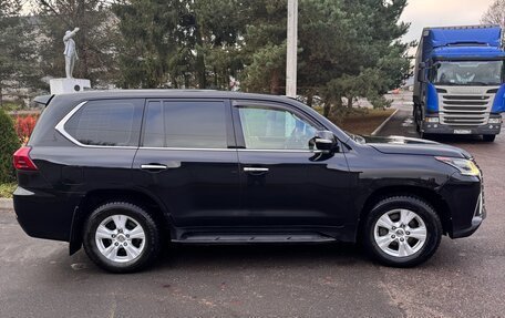 Lexus LX III, 2016 год, 6 000 000 рублей, 9 фотография