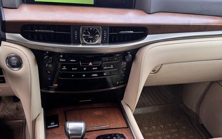 Lexus LX III, 2016 год, 6 000 000 рублей, 6 фотография