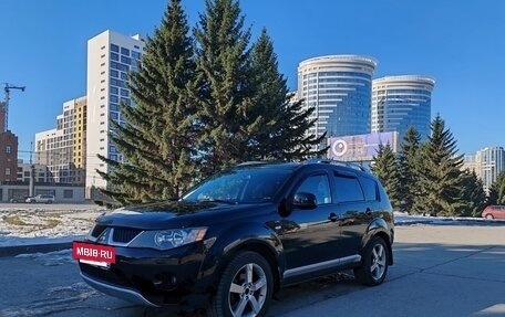Mitsubishi Outlander III рестайлинг 3, 2008 год, 1 255 000 рублей, 2 фотография