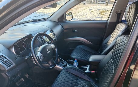 Mitsubishi Outlander III рестайлинг 3, 2008 год, 1 255 000 рублей, 18 фотография