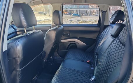 Mitsubishi Outlander III рестайлинг 3, 2008 год, 1 255 000 рублей, 17 фотография