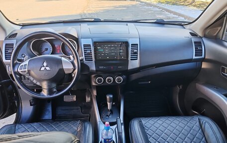 Mitsubishi Outlander III рестайлинг 3, 2008 год, 1 255 000 рублей, 16 фотография