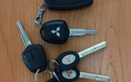 Mitsubishi Outlander III рестайлинг 3, 2008 год, 1 255 000 рублей, 30 фотография