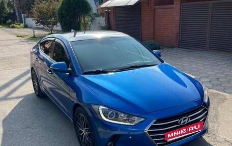 Hyundai Elantra VI рестайлинг, 2017 год, 1 250 000 рублей, 4 фотография