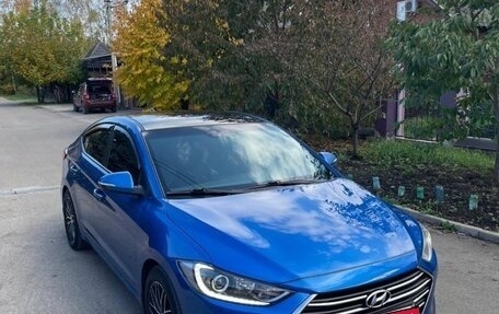 Hyundai Elantra VI рестайлинг, 2017 год, 1 250 000 рублей, 6 фотография