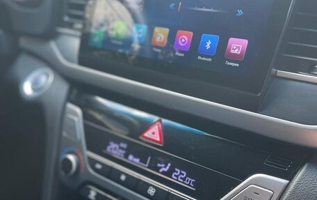 Hyundai Elantra VI рестайлинг, 2017 год, 1 250 000 рублей, 19 фотография