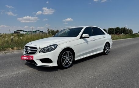 Mercedes-Benz E-Класс, 2013 год, 2 090 000 рублей, 2 фотография