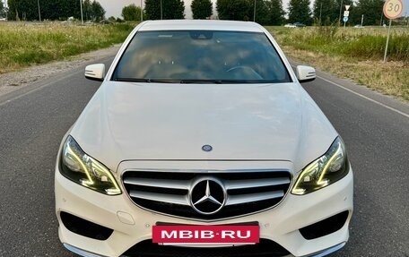Mercedes-Benz E-Класс, 2013 год, 2 090 000 рублей, 14 фотография