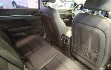 Hyundai Elantra VI рестайлинг, 2017 год, 1 395 000 рублей, 6 фотография