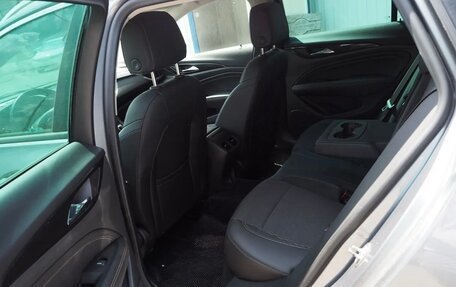 Opel Insignia II рестайлинг, 2017 год, 1 599 999 рублей, 11 фотография