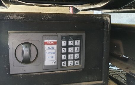 Volkswagen Transporter T5 рестайлинг, 2004 год, 1 350 000 рублей, 6 фотография