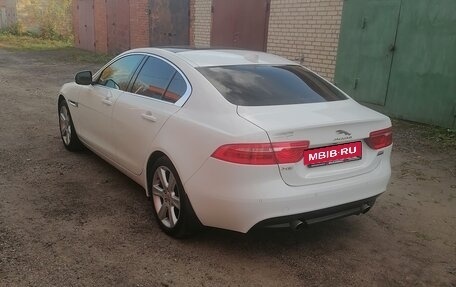 Jaguar XE I рестайлинг, 2018 год, 1 850 000 рублей, 3 фотография