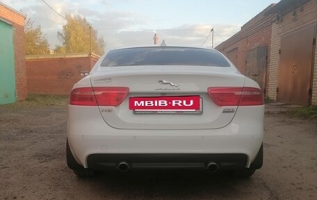 Jaguar XE I рестайлинг, 2018 год, 1 850 000 рублей, 4 фотография