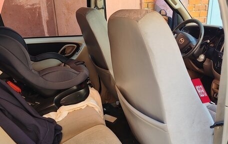 Mazda Tribute II, 2001 год, 650 000 рублей, 8 фотография