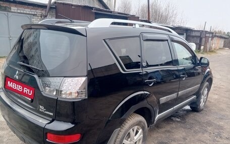 Mitsubishi Outlander III рестайлинг 3, 2007 год, 780 000 рублей, 7 фотография