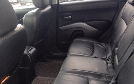 Mitsubishi Outlander III рестайлинг 3, 2007 год, 780 000 рублей, 19 фотография