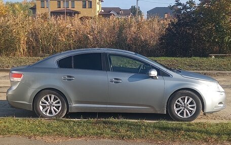Toyota Avensis III рестайлинг, 2011 год, 1 150 000 рублей, 2 фотография