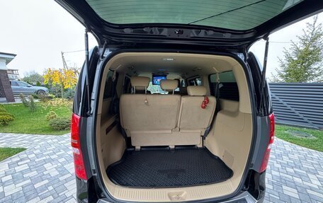 Hyundai H-1 II рестайлинг, 2019 год, 2 750 000 рублей, 11 фотография