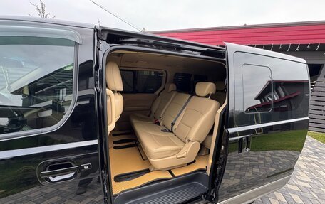 Hyundai H-1 II рестайлинг, 2019 год, 2 750 000 рублей, 17 фотография