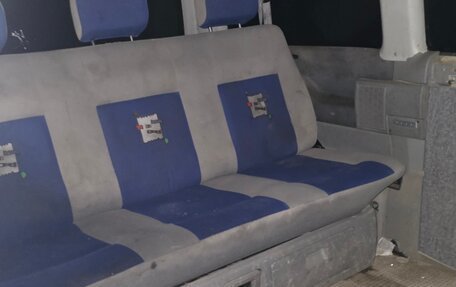 Volkswagen Multivan T4, 2001 год, 450 000 рублей, 3 фотография