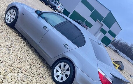 BMW 5 серия, 2004 год, 730 000 рублей, 2 фотография