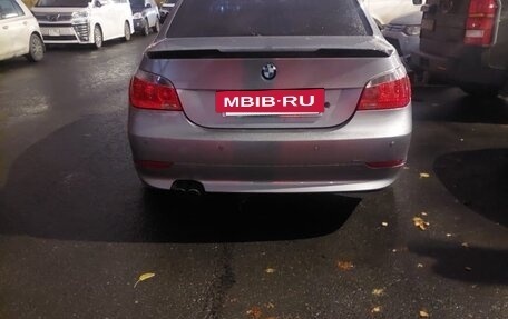 BMW 5 серия, 2004 год, 730 000 рублей, 7 фотография