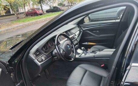 BMW 5 серия, 2015 год, 1 750 000 рублей, 11 фотография