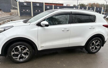 KIA Sportage IV рестайлинг, 2020 год, 2 218 000 рублей, 10 фотография