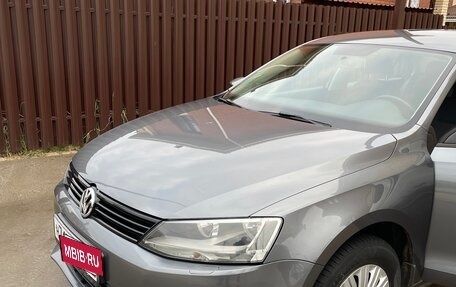 Volkswagen Jetta VI, 2014 год, 1 050 000 рублей, 12 фотография