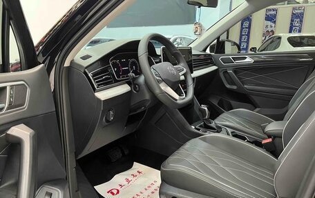 Volkswagen Tiguan II, 2025 год, 2 854 196 рублей, 8 фотография