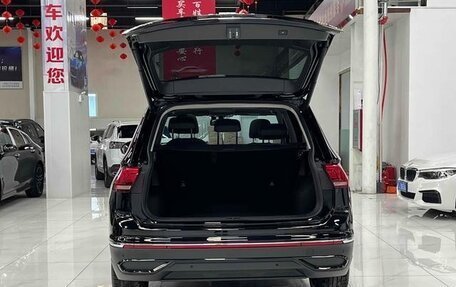 Volkswagen Tiguan II, 2025 год, 2 854 196 рублей, 7 фотография