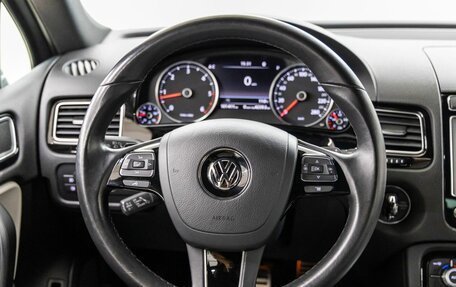 Volkswagen Touareg III, 2017 год, 3 658 000 рублей, 17 фотография