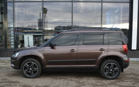 Skoda Yeti I рестайлинг, 2015 год, 1 587 000 рублей, 8 фотография