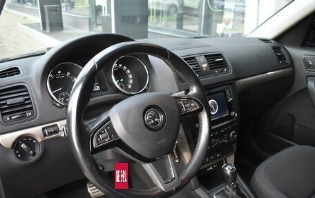 Skoda Yeti I рестайлинг, 2015 год, 1 587 000 рублей, 16 фотография